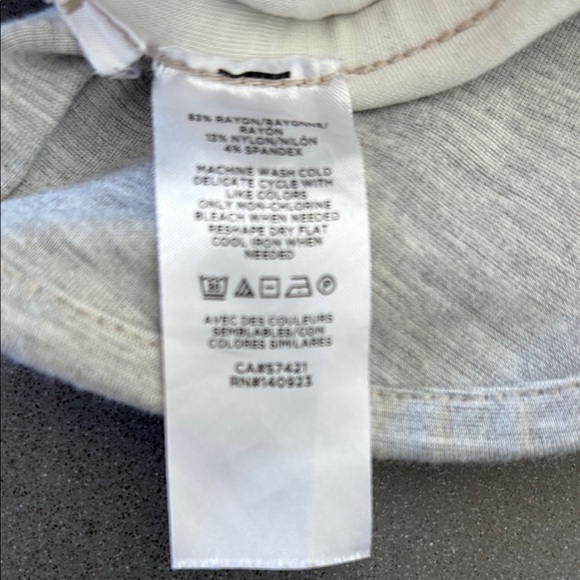 Lou & Grey Gray Leggings with Ribbed Waistband and Tapered Legs - Picture 7 of 7